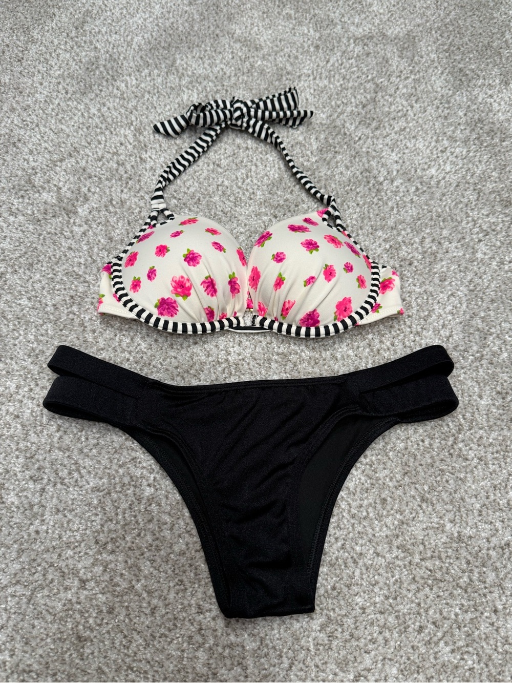 Victoria’s Secret push up Bikini